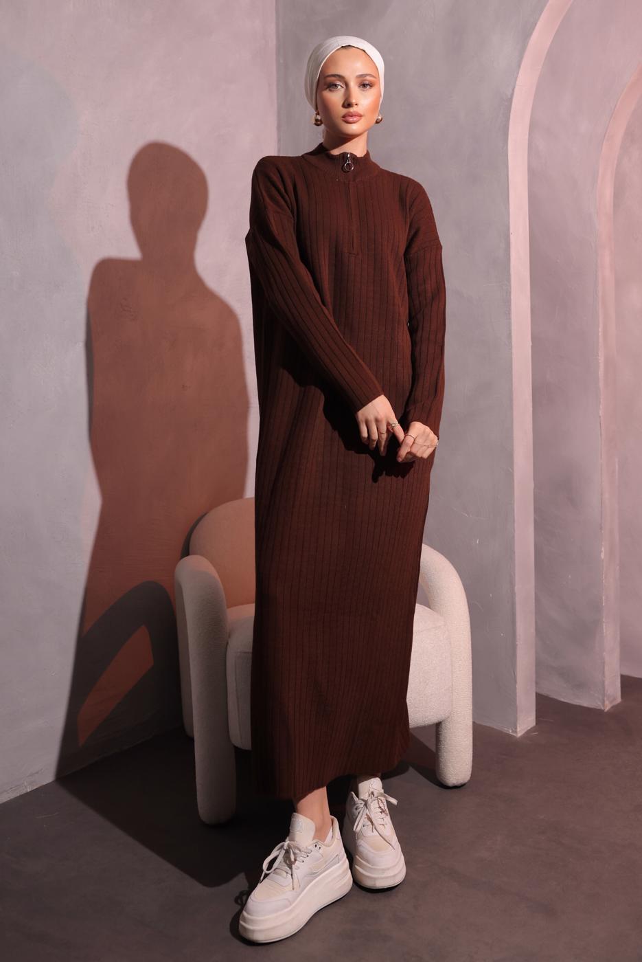 Vêtements hijab BRUN ROBE EN TRICOT DÉTAIL ZIPPÉE T 3109