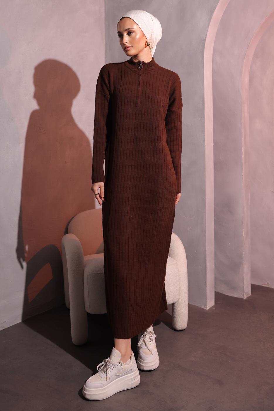 Vêtements hijab BRUN ROBE EN TRICOT DÉTAIL ZIPPÉE T 3109