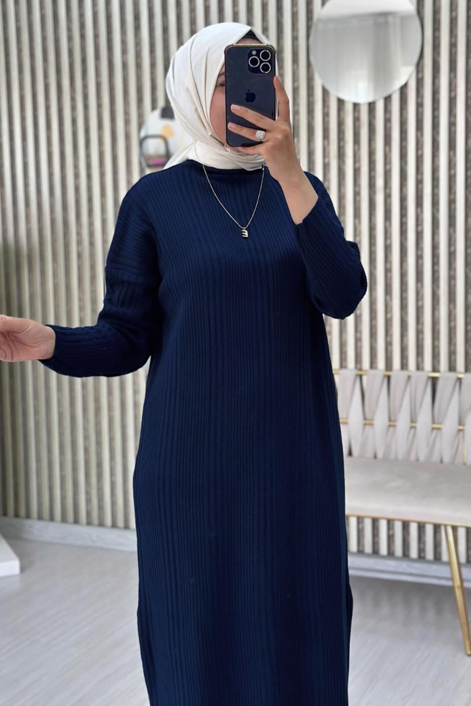 Vêtements hijab BLEU MARINE ROBE EN TRICOT T 3565