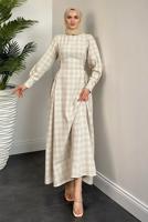 Tesettür giyim KREM EKOSE DESENLİ ELBİSE T 9216