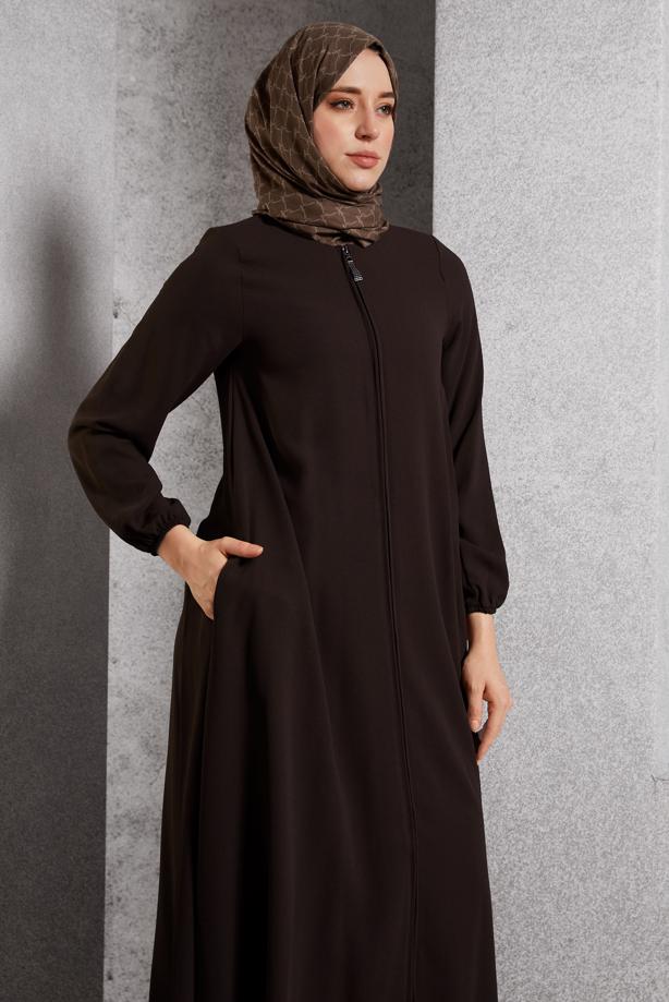 Tesettür giyim KAHVE FERMUARLI FERACE T 6906 - TRENDTESETTÜR
