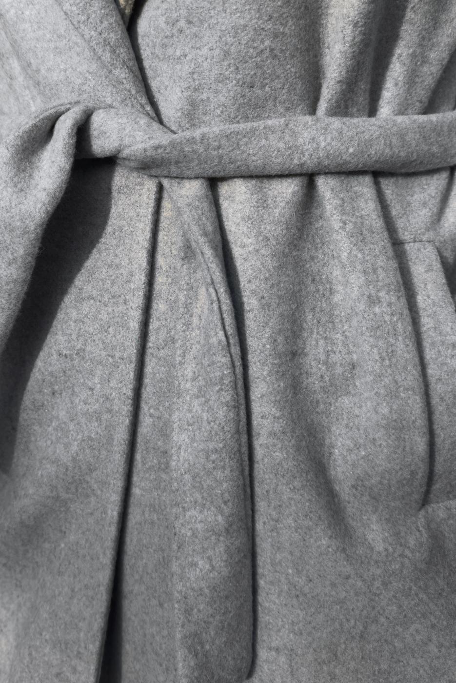 Tesettür giyim GRİ KUŞAKLI KABAN T 0532 