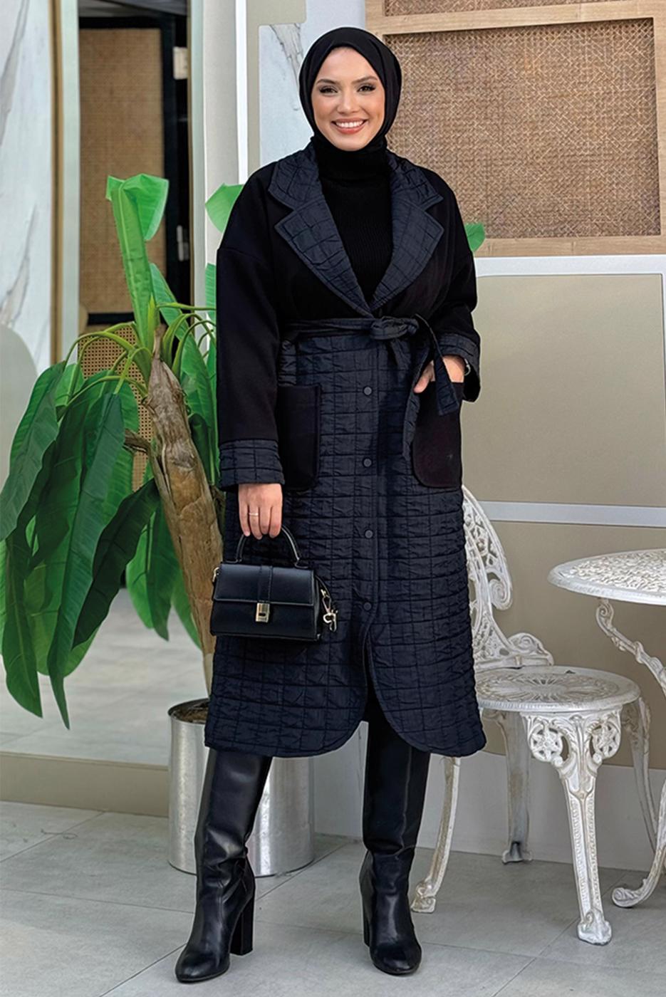 Tesettür giyim SİYAH KAPİTONE KUŞAKLI KABAN T 3687