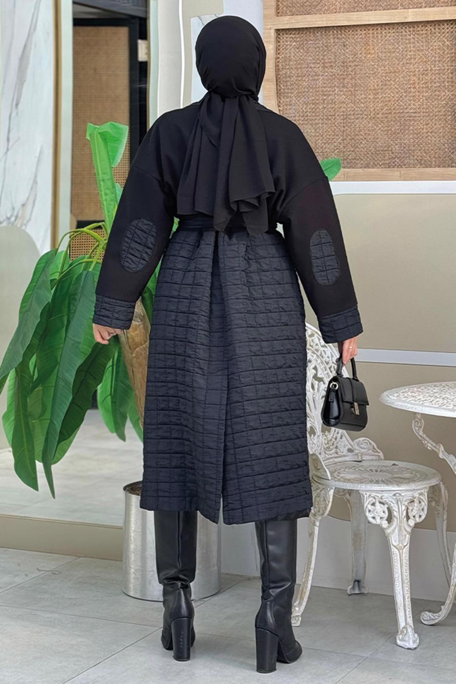 Tesettür giyim SİYAH KAPİTONE KUŞAKLI KABAN T 3687