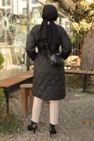 Tesettür giyim SİYAH KUŞAKLI KÜRKLÜ KABAN T 4084