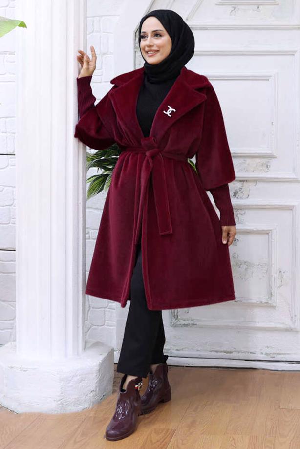 Hijab clothing CLARET RED BELTED COAT WITH BROOCH T 4787 - TRENDTESETTÜR