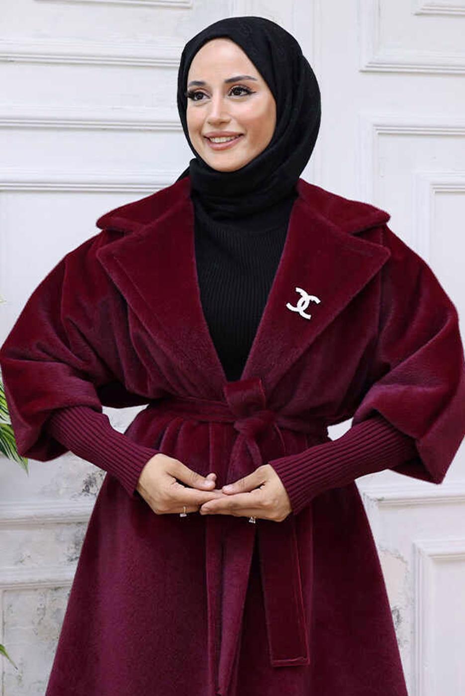 Tesettür giyim BORDO KUŞAKLI BROŞLU KABAN T 4787
