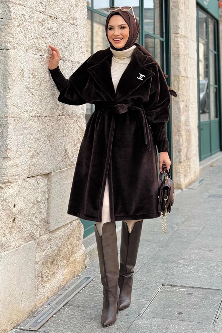 Tesettür giyim KAHVE KUŞAKLI BROŞLU KABAN T 4787