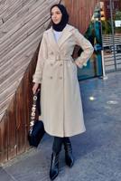 Tesettür giyim BEJ KEMERLİ KABAN T 5216