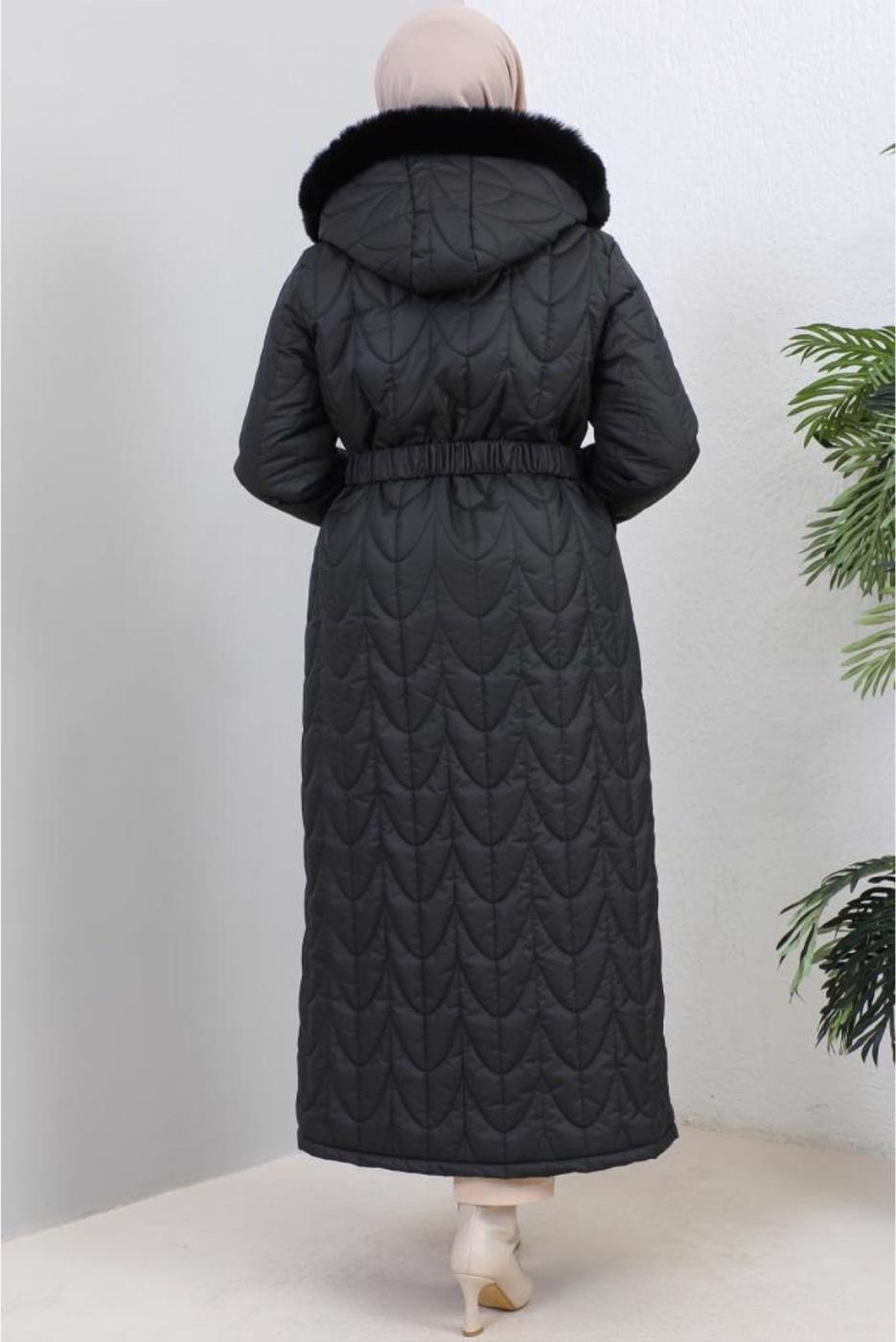 Tesettür giyim SİYAH KEMERLİ MANTO T 7019