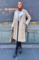 Tesettür giyim EKRU KUŞAKLI KABAN T 9595