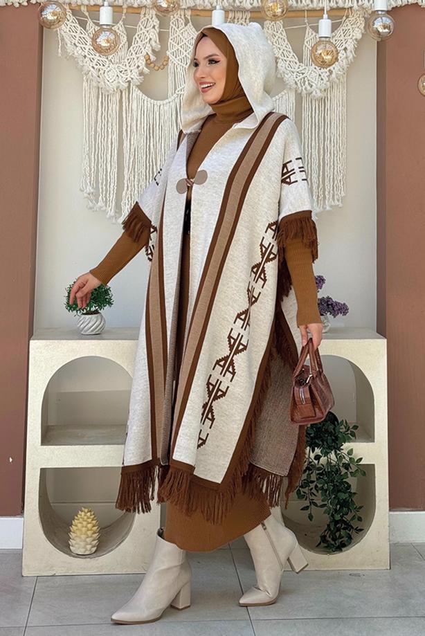 Hijab clothing BEIGE ETHNIC PATTERNED KNITWEAR PONCHO T 22021 - TRENDTESETTÜR