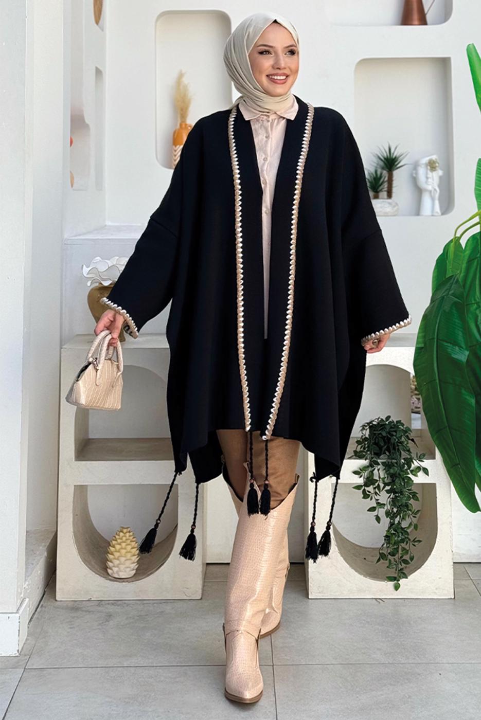 Tesettür giyim SİYAH PÜSKÜLLÜ TRİKO PANÇO T 43021