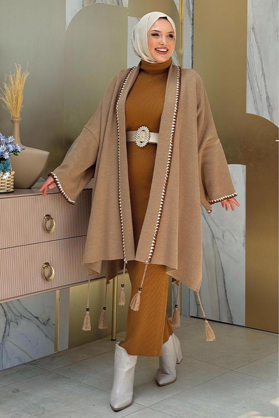 Tesettür giyim VİZON PÜSKÜLLÜ TRİKO PANÇO T 43021