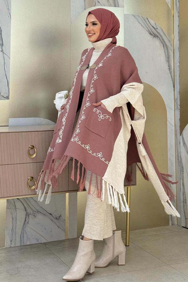 Tesettür giyim PEMBE PÜSKÜL DETAYLI TRİKO PANÇO T 15021 - TRENDTESETTÜR