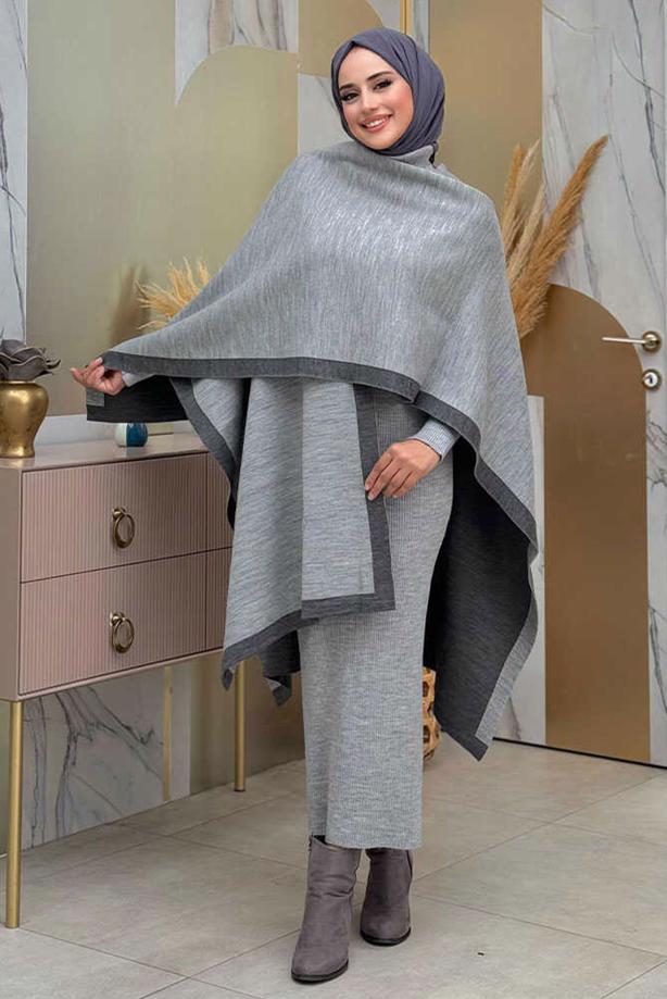 Tesettür giyim GRİ ÇİFT TARAFLI TRİKO PANÇO T 69181 - TRENDTESETTÜR