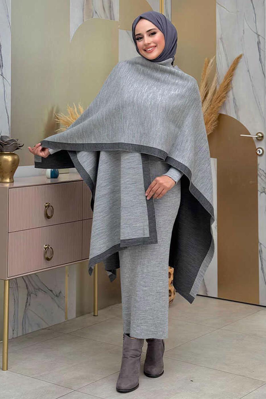 Tesettür giyim GRİ ÇİFT TARAFLI TRİKO PANÇO T 69181