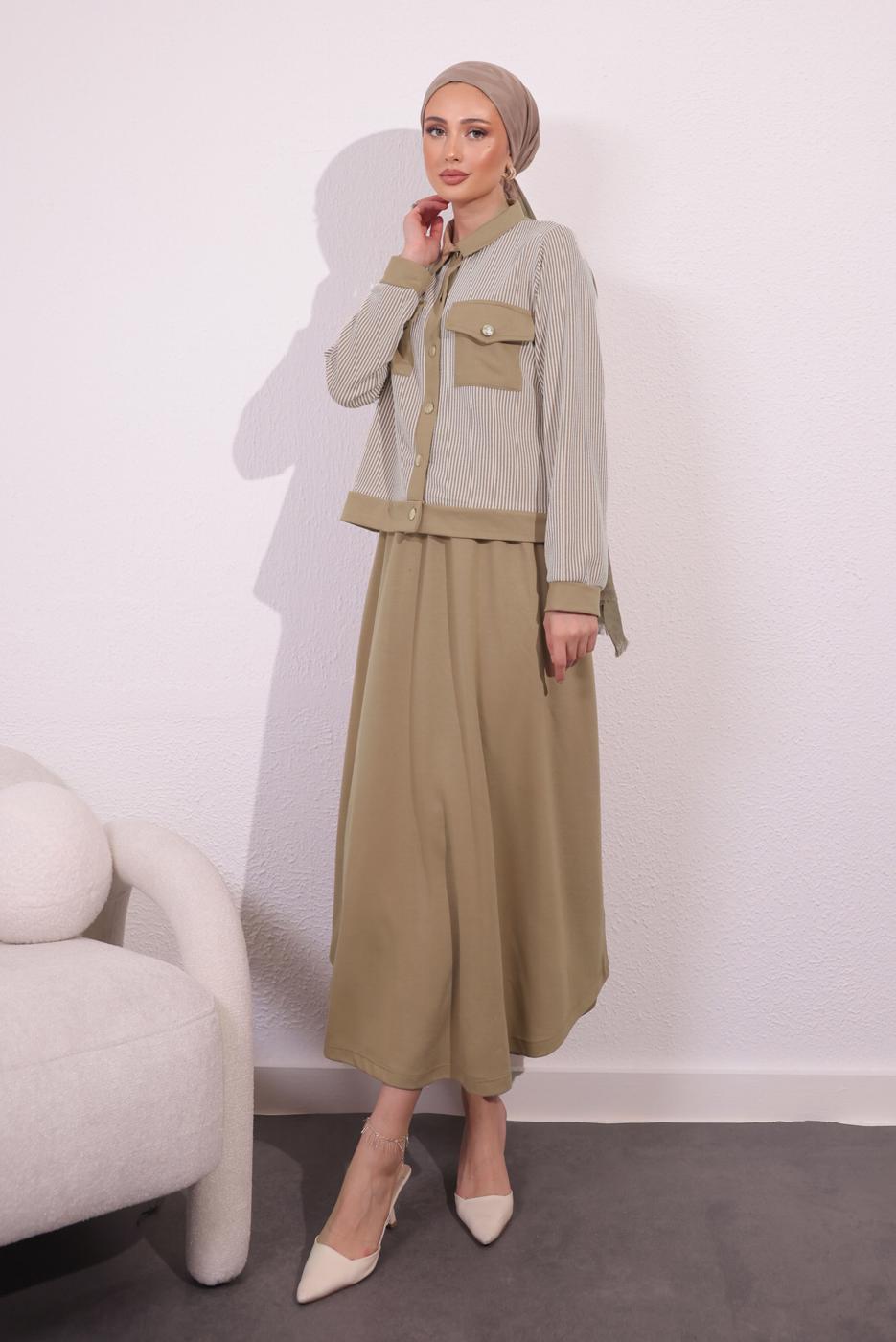 Vêtements hijab BEIGE COSTUME À JUPE À RAYURES T 0054