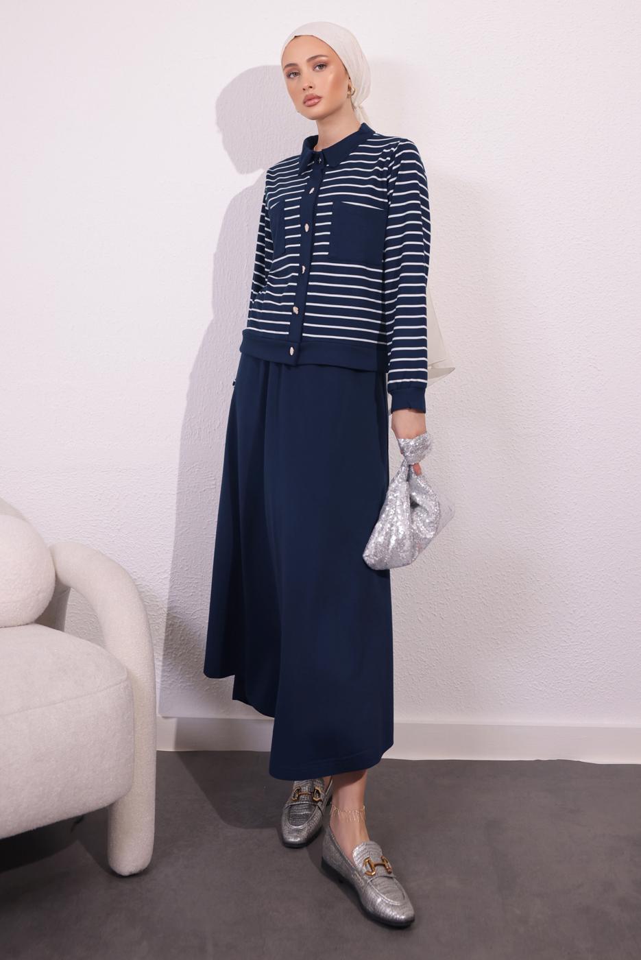 Vêtements hijab BLEU MARINE COSTUME À JUPE À RAYURES T 1154