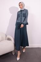 Vêtements hijab GRIS COSTUME À JUPE À RAYURES T 1154