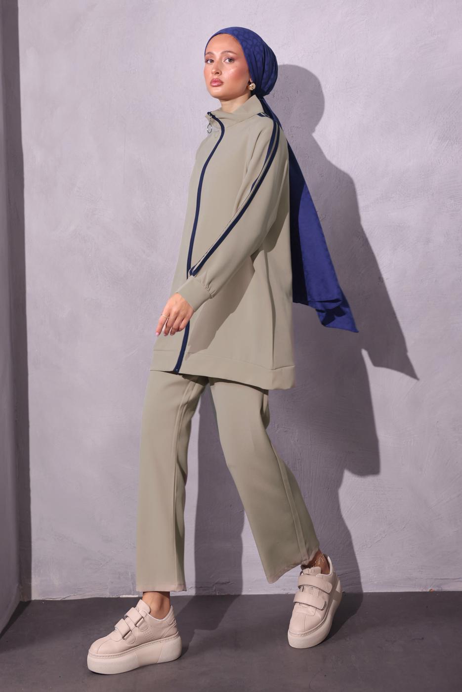 Tesettür giyim BEJ ŞERİT DETAYLI PANTOLONLU TAKIM T 2654