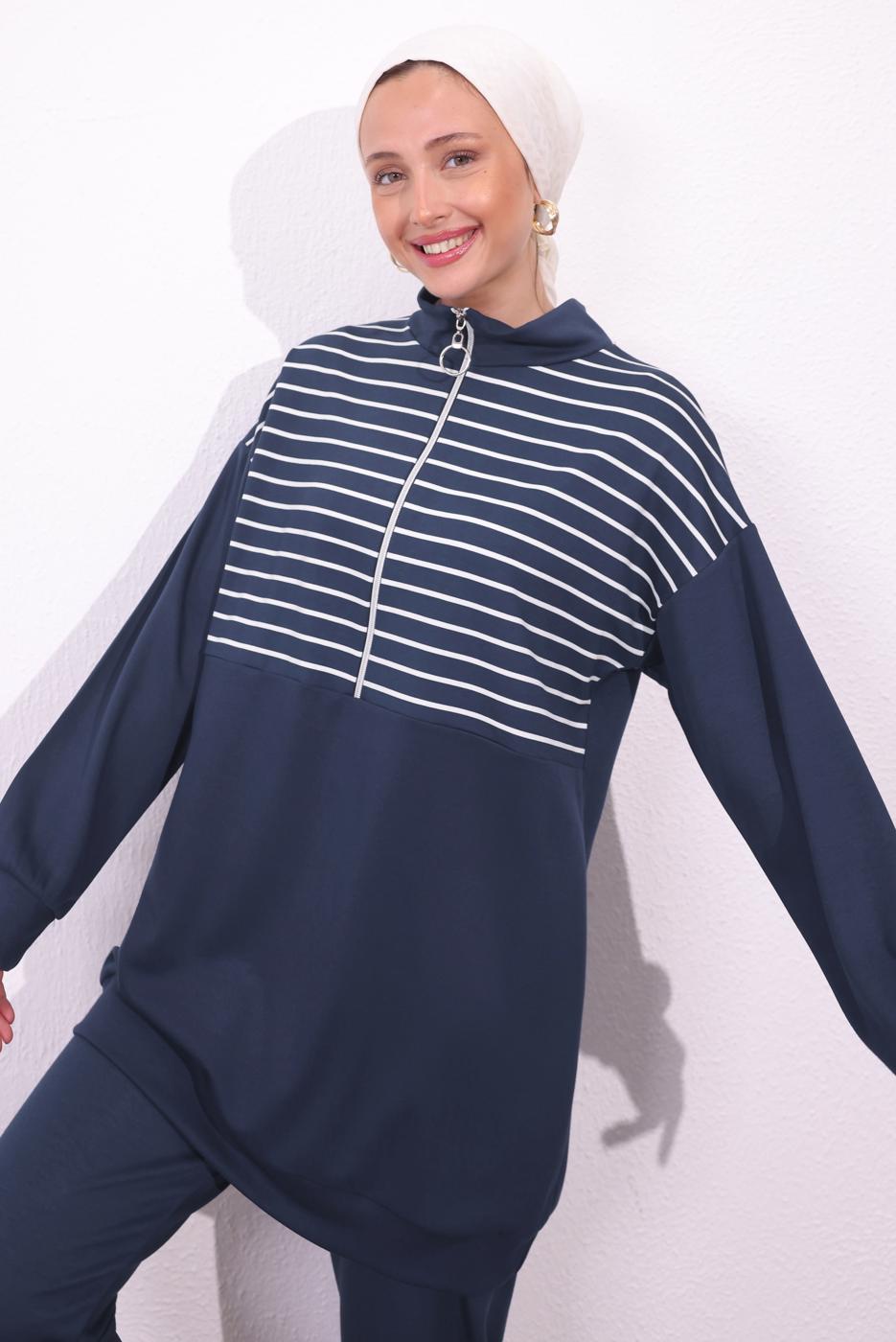 Tesettür giyim GRİ ÖRME PANTOLONLU TAKIM T 4154