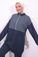 Tesettür giyim GRİ ÖRME PANTOLONLU TAKIM T 4154