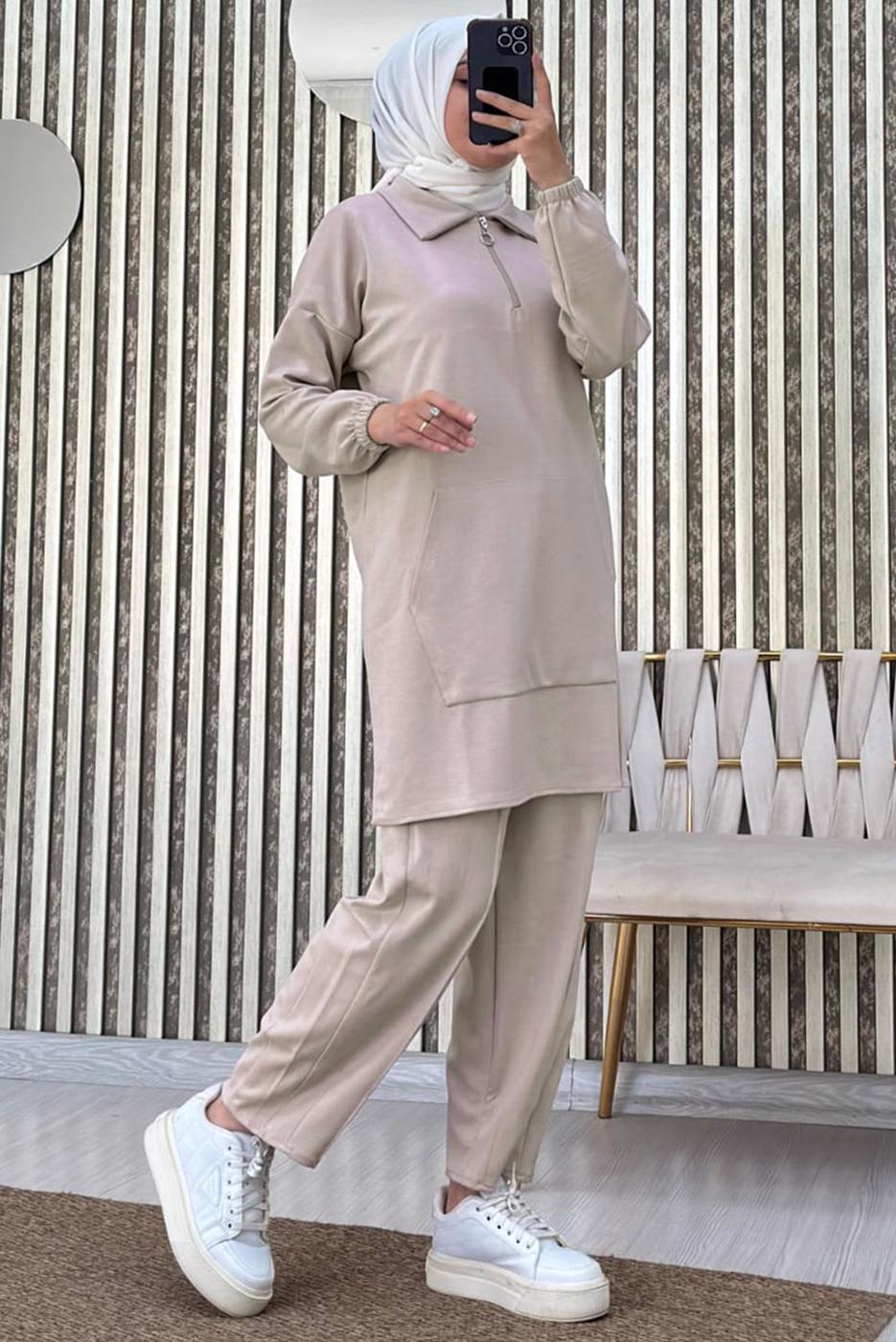 Tesettür giyim BEJ FERMUARLI YAKA PANTOLONLU TAKIM T 4965