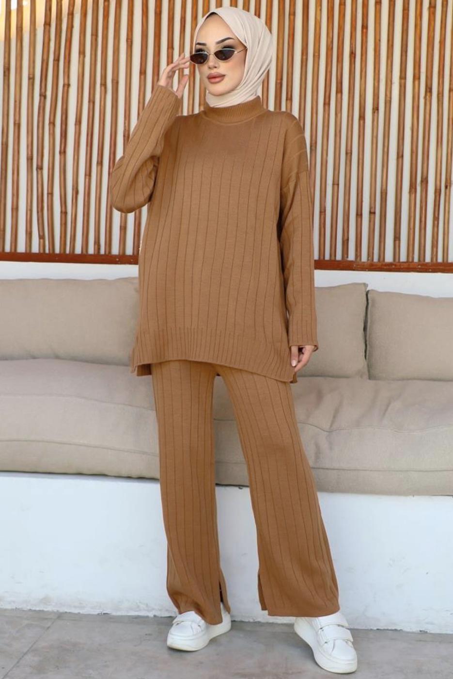 Hijab clothing BROWN KNITWEAR PANTS SUIT T 50032