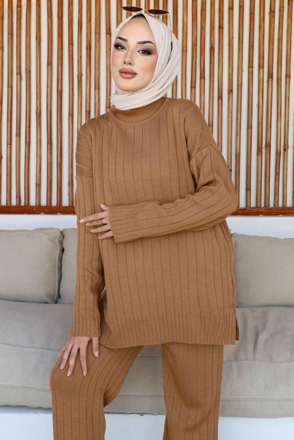 Hijab clothing BROWN KNITWEAR PANTS SUIT T 50032