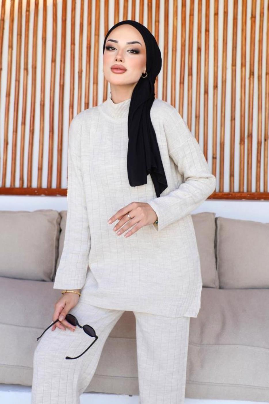 Tesettür giyim BEJ PANTOLONLU TRİKO TAKIM T 50032