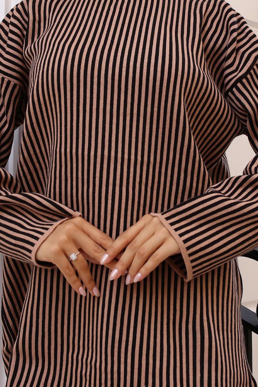 Hijab clothing BROWN KNITWEAR PANTS SUIT T 50042