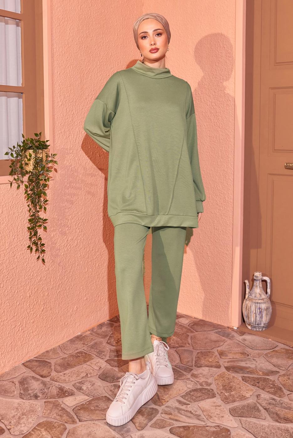 Tesettür giyim HAKİ ÖRME PANTOLONLU EŞOFMAN TAKIM T 8044