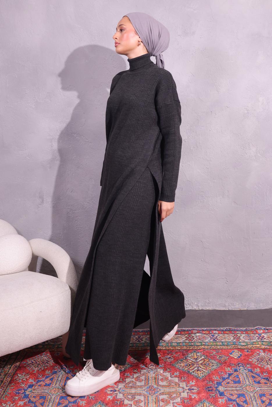 Hijab clothing GREY KNITWEAR PANTS SUIT T 8809