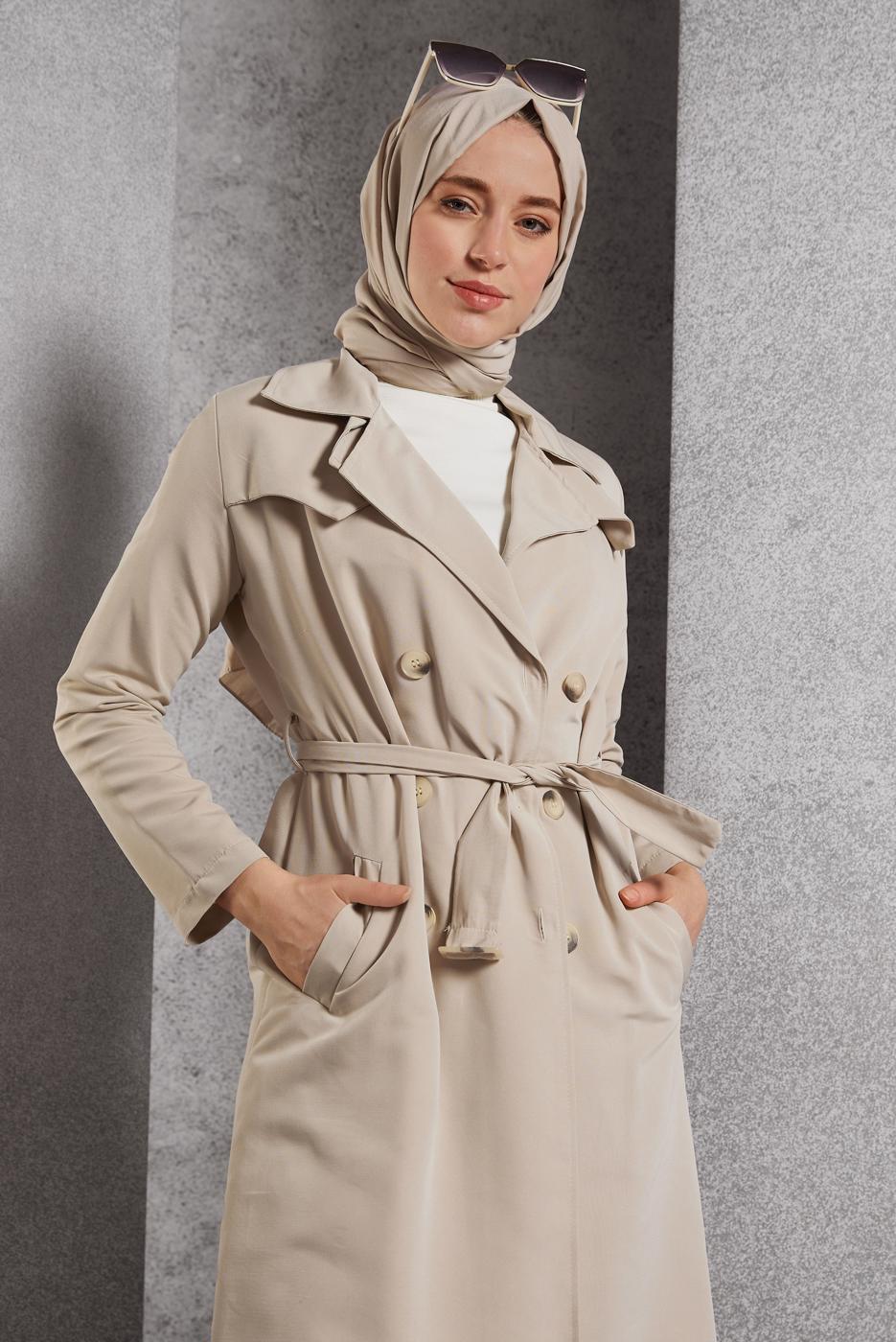 Tesettür giyim BEJ KUŞAKLI TRENÇKOT T 2216