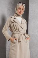 Tesettür giyim BEJ KUŞAKLI TRENÇKOT T 2216