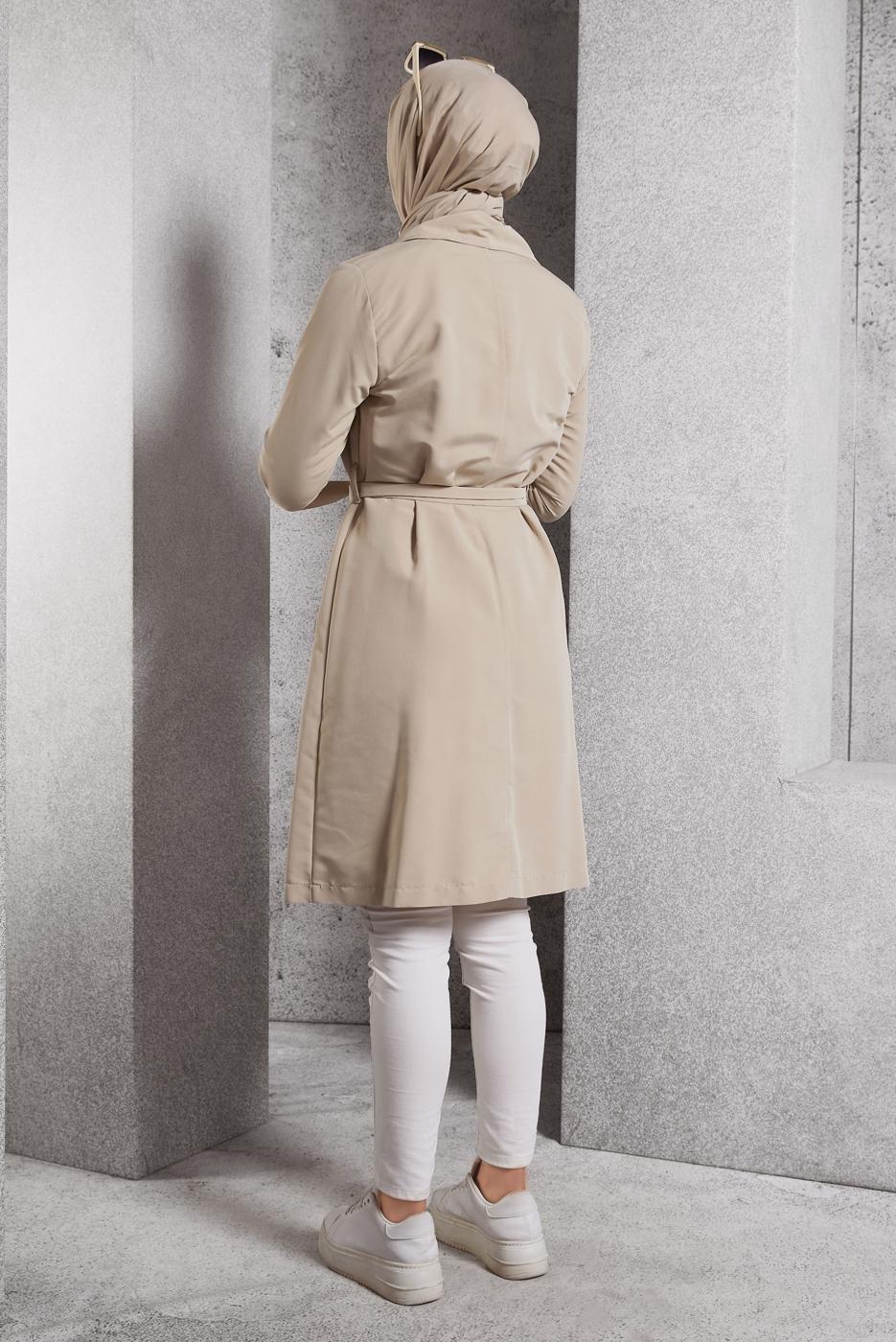 Tesettür giyim BEJ KUŞAKLI TRENÇKOT T 2216