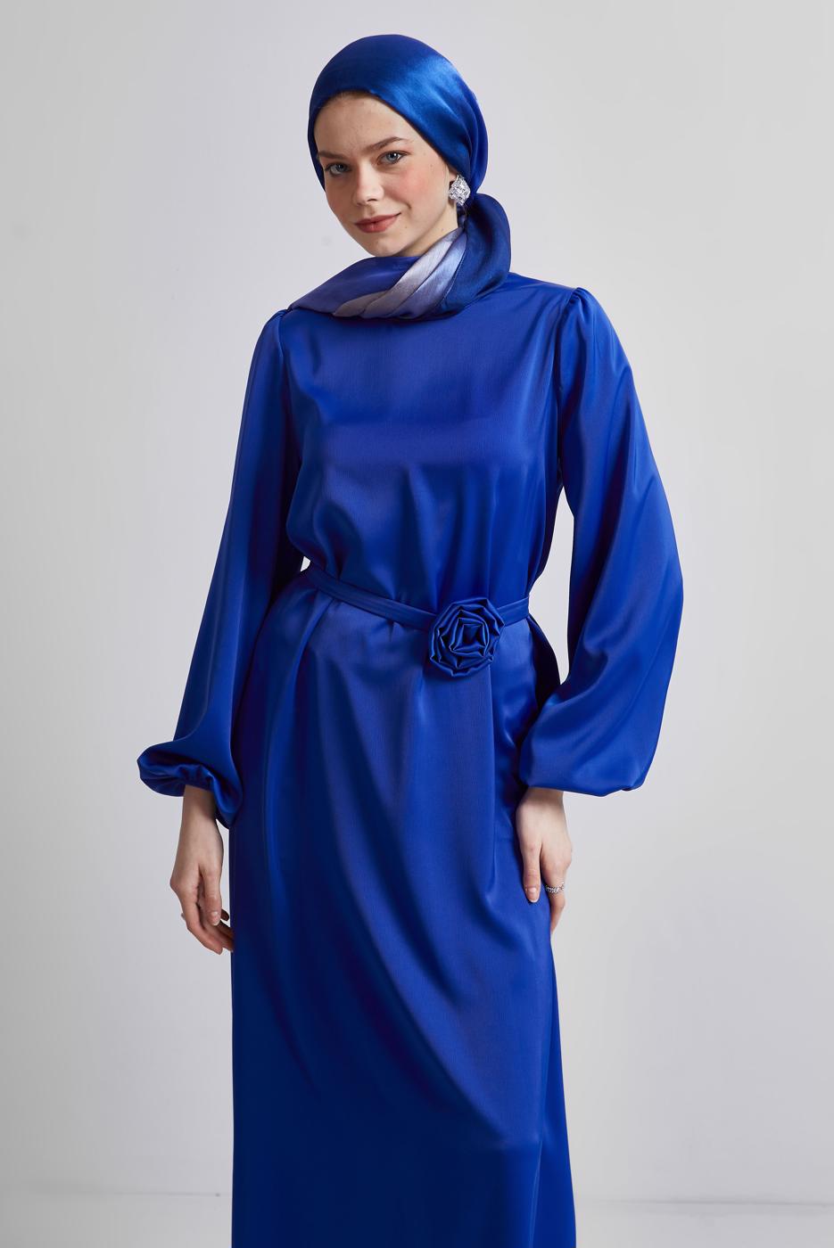 Vêtements hijab BLEU MARINE ROBE DE SOIRÉE EN SATIN T 0821