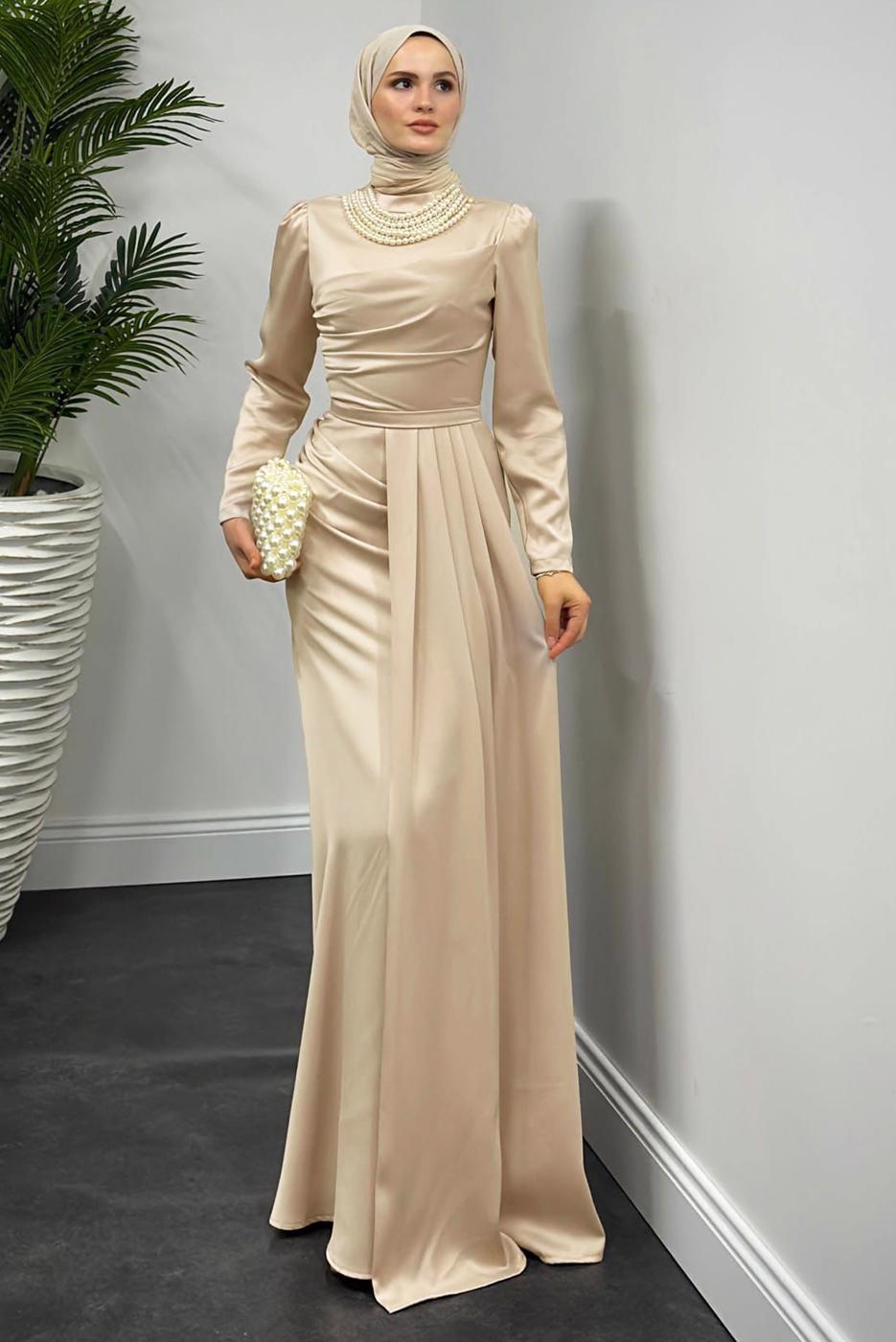 Tesettür giyim BEJ İNCİ KOLYELİ ABİYE ELBİSE T 1510