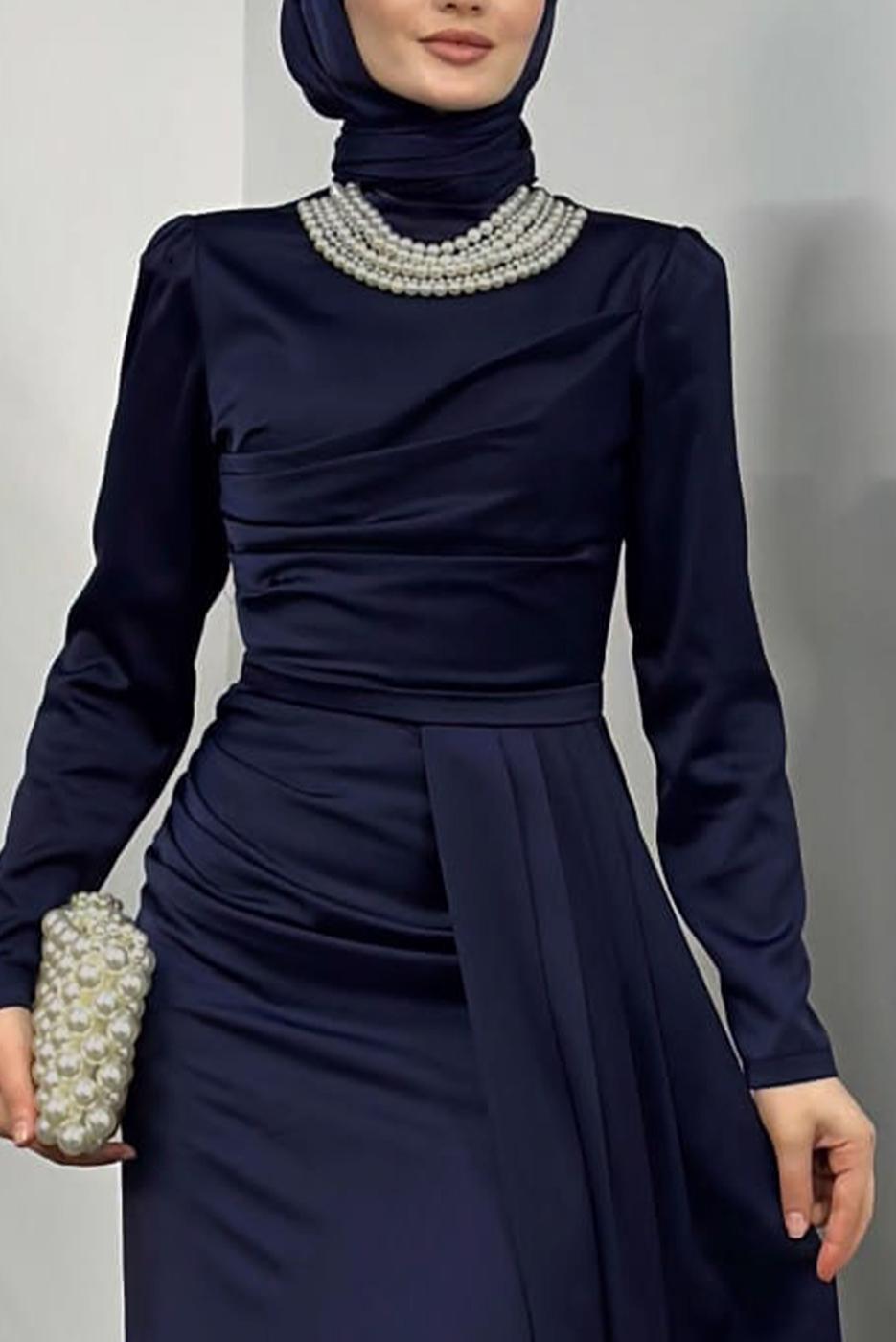 Vêtements hijab BLEU MARINE ROBE DE SOIRÉE COLLIER DE PERLES T 1510