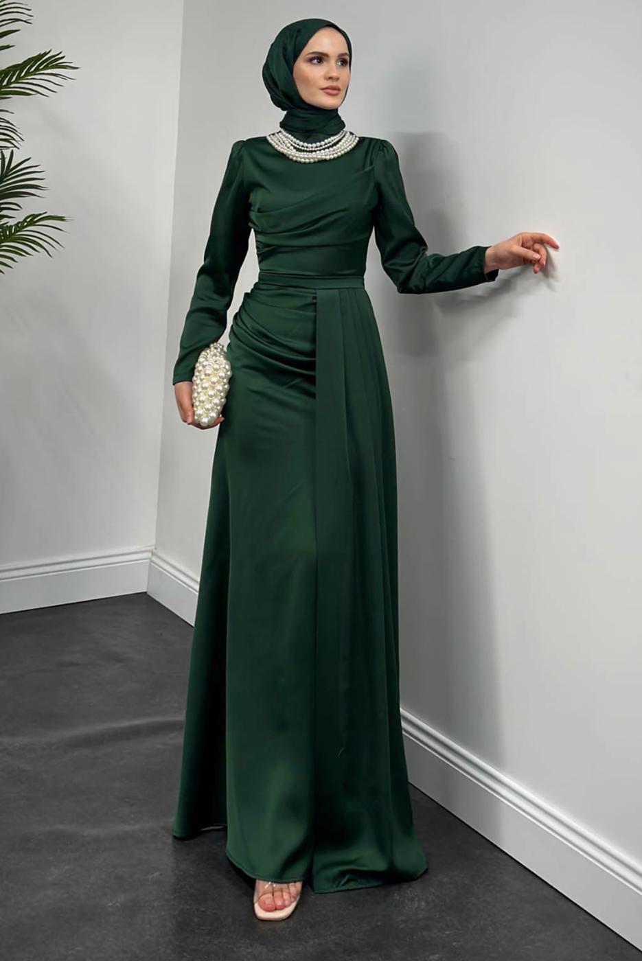 Tesettür giyim YEŞİL İNCİ KOLYELİ ABİYE ELBİSE T 1510