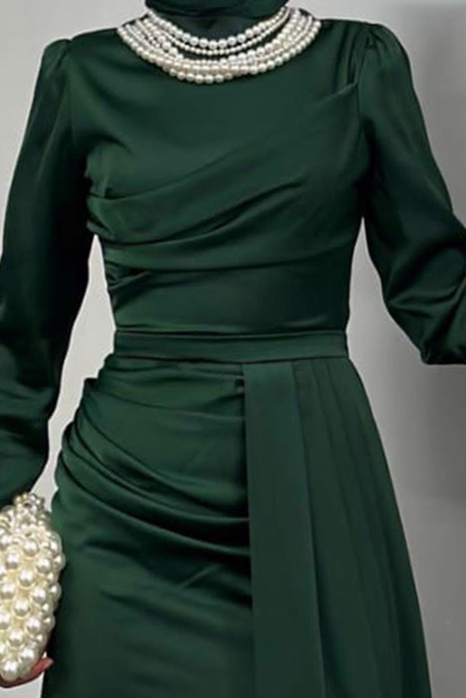 Tesettür giyim YEŞİL İNCİ KOLYELİ ABİYE ELBİSE T 1510