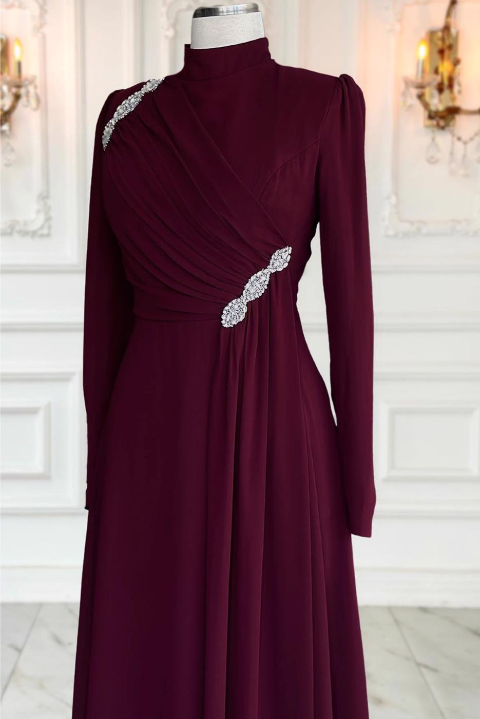Vêtements hijab ROUGE BORDEAUX ROBE DE SOIRÉE DÉTAILLÉE DE GEMMES T 3163