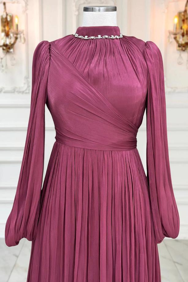 Tesettür giyim BORDO YAKASI TAŞLI ABİYE ELBİSE T 6063 - TRENDTESETTÜR