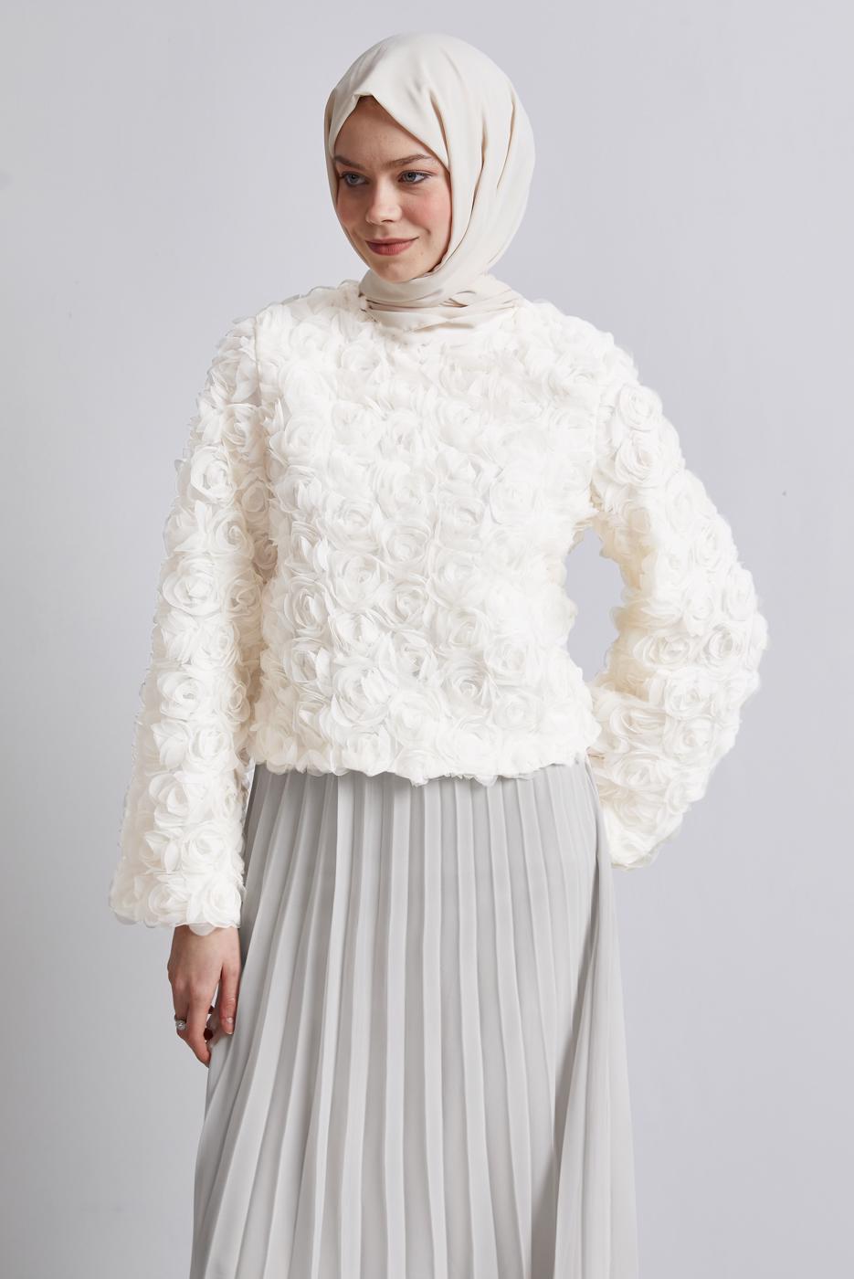 Tesettür giyim BEYAZ GÜL DETAYLI BLUZ T 3916