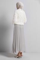 Tesettür giyim BEYAZ GÜL DETAYLI BLUZ T 3916