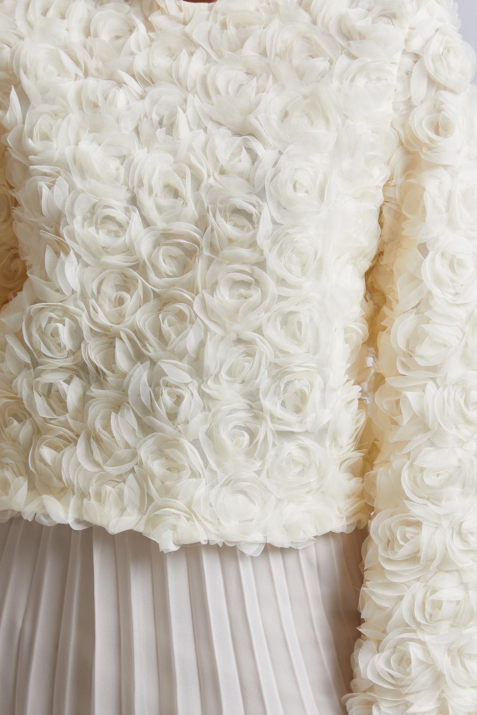 Tesettür giyim EKRU GÜL DETAYLI BLUZ T 3916