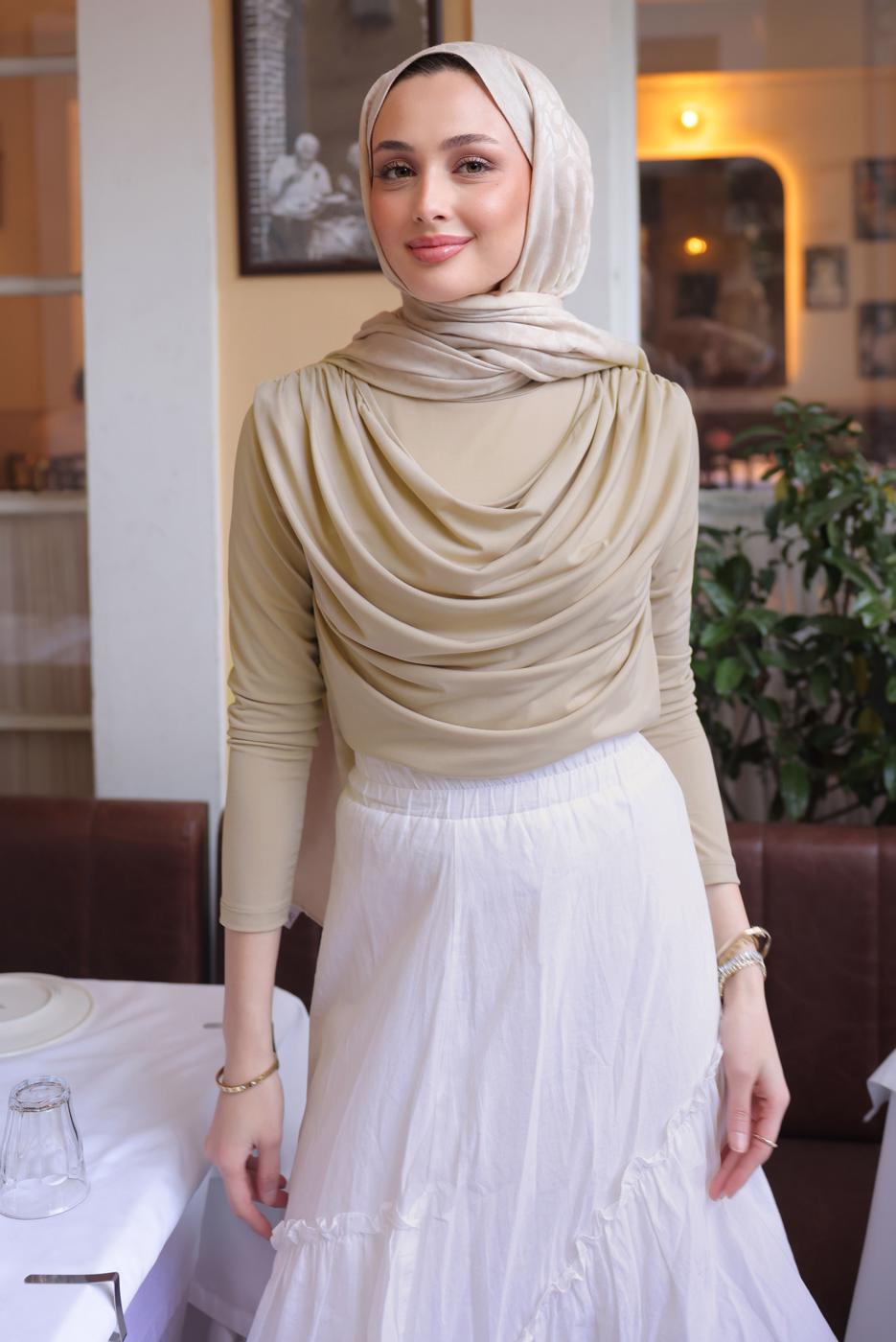 Tesettür giyim BEJ DEGAJE YAKALI BLUZ T 4094