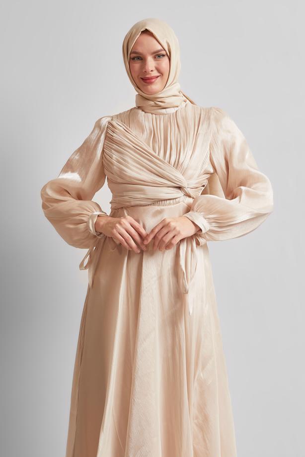 Tesettür giyim EKRU BÜZGÜ DETAYLI ABİYE ELBİSE T 0226 - TRENDTESETTÜR