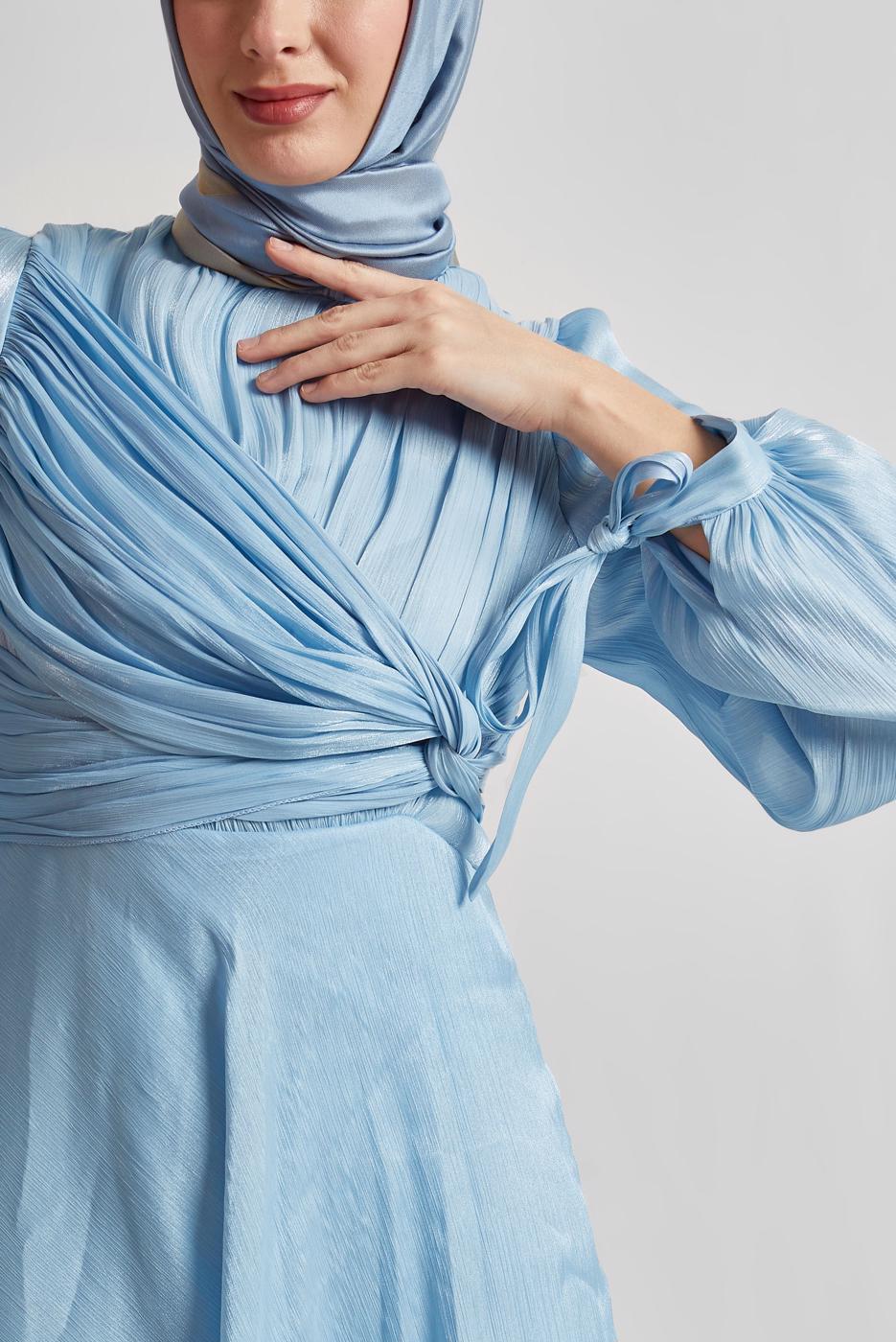 Vêtements hijab BLEU ROBE DE SOIRÉE DÉTAILLÉE SMOCKÉE T 0226